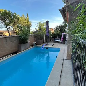 Séjour chez l'habitant Cigale Climatisée Avec Cuisine, Au Bonheur, Beaumes-de-Venise