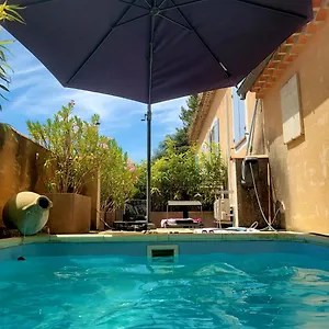 Séjour chez l'habitant Cigale Climatisée Avec Cuisine, Au Bonheur, Beaumes-de-Venise